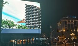 ABB “geçici” dedi aylar geçti… Güvenpark reklam panosu hâlâ yerinde!