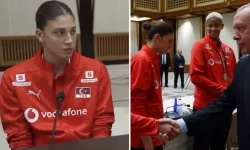 Erdoğan'a bakışları gündem olmuştu... İlkin Aydın'ın babası Amedsporluymuş!