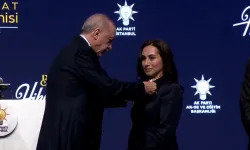 İftiralar ve psikolojik şiddete maruz kaldım diyerek CHP’den istifa etmişti! Özlem Vural Gürzel AK Parti’ye katıldı