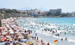 Turizmde yeni rekor: Bu sezon Türkiye milyonlarca ziyaretçiyi ağırladı