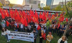 Ankara'da ABD elçiliği önünde komünistler eylem yaptı