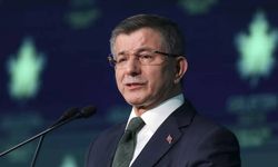Davutoğlu’nun üniversitedeki konferansı iptal edildi: Gelecek Partisi'nden 'salon vermeyin' iddiası geldi!