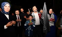 AK Parti Ankara İl Başkanı Özcan'dan İsrail'in kaçırdığı Türk aktivistin ailesine ziyaret