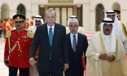 Cumhurbaşkanı Erdoğan Kuveyt’te resmi törenle karşılandı