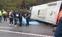 Bartın’dan acı haber! İşçi servisi devrildi: 1 ölü, 19 yaralı
