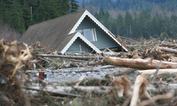 Fırtına Ankara’da can aldı! Ayaş’ta konteynır ev devrildi: 1 kişi öldü