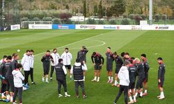 A Milli Takım Gürcistan maçı hazırlıklarına başladı! Montella’dan özel taktik provası