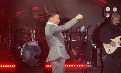 Bahçelievler’de Cumhuriyet coşkusu: Sinan Akçıl sahne aldı