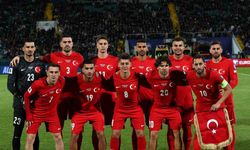 Hakan Çalhanoğlu’ndan 100. maçta 2 asistlik performans