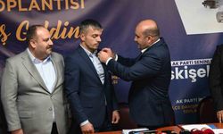 İnönü Belediye Meclis Üyesi partisini değiştirerek AK Parti’ye katıldı