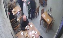 Lokantada panik dolu anlar... Heimlich manevrasıyla müşterinin hayatını kurtardı