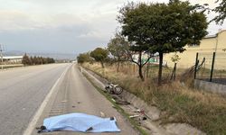 Manisa Kula’da feci kaza: motosikletle otomobil çarpıştı, 1 kişi hayatını kaybetti