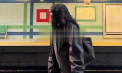 Ankaray istasyonunda ilginç an: Sarı çizgiyi geçti, hoparlörden uyarı geldi!