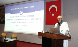 Rektör Ünal: “Sporu bütüncül bir yaşam alanı olarak görüyoruz”
