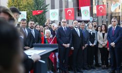 Etimesgut'ta Cumhuriyet şöleni: Levent Yüksel sahne alacak