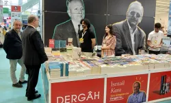 Bakan Yardımcısı Çam, Ankara Kitap Fuarı’nı ziyaret etti