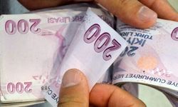 Milyonlarca kişiyi ilgilendiriyor! Zamlı maaşlar bu tarihlerde hesaplara yatacak