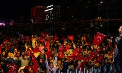 İzmir Kültür Yolu Festivali’nde Cumhuriyet coşkusu: Sanat, müzik ve bale ile 102. yıl kutlandı