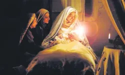 Peygamberimizin süt anneye verilmeden önce kısa bir süre emziren kimdir?