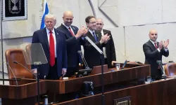 Trump'a İsrail Meclisi’nde 'Filistin'i tanıyın' protestosu!