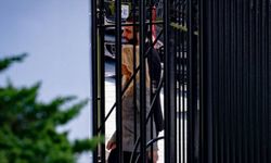 Suriye geçici Cumhurbaşkanı Ahmed Şara’dan tarihî Beyaz Saray ziyareti: Trump’la kritik görüşme başladı