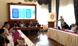 Ankara'da zihin teknolojileri masaya yatırıldı: Zihin yükleme tartışması gündemde