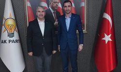 AK Parti Keçiören’de değişim: İlçe Başkanı Kadir Karapınar'ın görev süresi bitti!