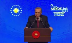 Cumhurbaşkanı Erdoğan’dan Özgür Özel’e sert sözler: “Zihni ile dili arasındaki bağ kopmuş zavallı bir şahıs var”