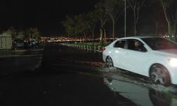 Kocaeli’de lodos etkili oldu, otoparkın bir bölümü sular altında kaldı