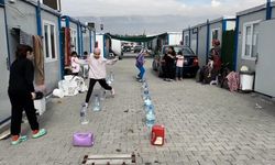 Çocuklar konteyner kentte survivor parkuru yaptı