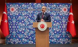 Fidan'ın Almanya temasları sürüyor: Berlin Büyükelçiliği'nde Türk toplumu ile görüştü