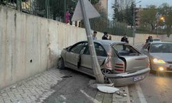 Eskişehir’de otomobil hurdaya döndü! Sürücünün satış planını bozan kaza