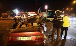 Nevşehir'de turistleri taşıyan otobüs ile otomobil çarpıştı: 2 ölü, 3 yaralı