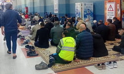 Ankara Kızılay Metro Çarşısında Mescit Yetersizliği!