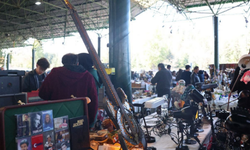 Ankara’nın En Nostaljik Noktası Ayrancı Antika Pazarı Ziyaretçilerini Ağırlıyor!