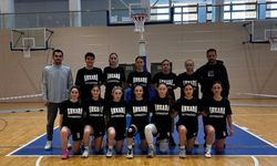 Üniversiteli basketbolcular gücünü gösterdi: Ankara Üniversitesi kadın takımı ilk üçte!