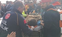 Şanlıurfa’da 2 katlı inşaatta göçük: 5 işçi beton yığınlarının altında kaldı!