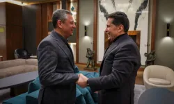 Özgür Özel, tahliye edilen Esenyurt Belediye Başkanı Ahmet Özer ile görüştü