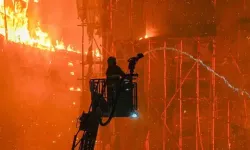 Hong Kong'da korkunç gökdelen yangını: Ölü sayısı artıyor, yüzlerce kayıp var!