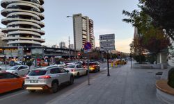 Çankaya'nın Koru Mahallesi'nde devletin trafik kuralları hiçe sayılıyor