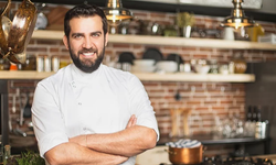 Maksut Aşkar kimdir? Nereli, kiminle evli? Restoranı nerede? İşte ünlü şef Maksut Aşkar hakkında tüm detaylar