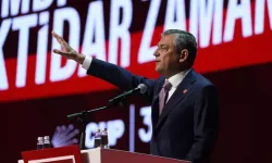 Özel'in iddialı çıkışı ayakta alkışlandı: "Bu CHP'nin muhalefetteki son kurultayı!"