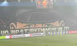 Viktoria Plzen tribünlerinden Türklere karşı skandal pankart!