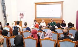 Dijital yalnızlık, kimliki ve bağımlılık... Sosyal medya gençleri nasıl değiştiriyor?