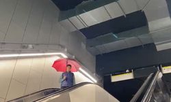 Metroda şemsiye açtılar! Yenibosna durağı bir anda göle döndü