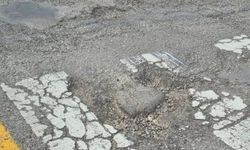 Başkentte Tepki Çeken Yol: Şenay Aybüke Yalçın Caddesi Onarım Bekliyor