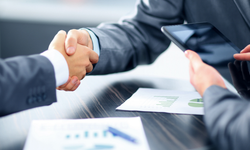 Finans kulislerinde büyük hareketlilik! Kazak grup Türkiye’deki bankaya talip oldu