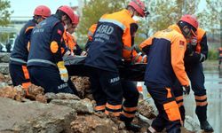 Sapanca Gölü'nde 35 kişi ölümle burun buruna geldi!