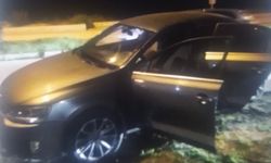 Dur ihtarına uymadı, polise çarptı!