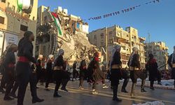 Gazze’de 54 çift savaşın gölgesinde dünya evine girdi!